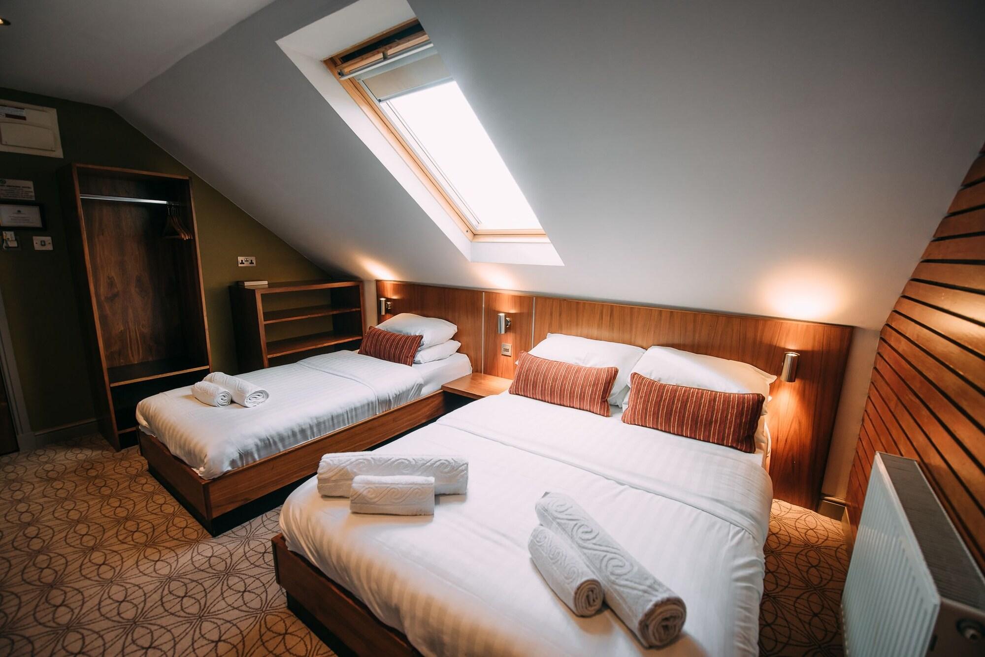 The Commercial Hotel Wishaw  Εξωτερικό φωτογραφία